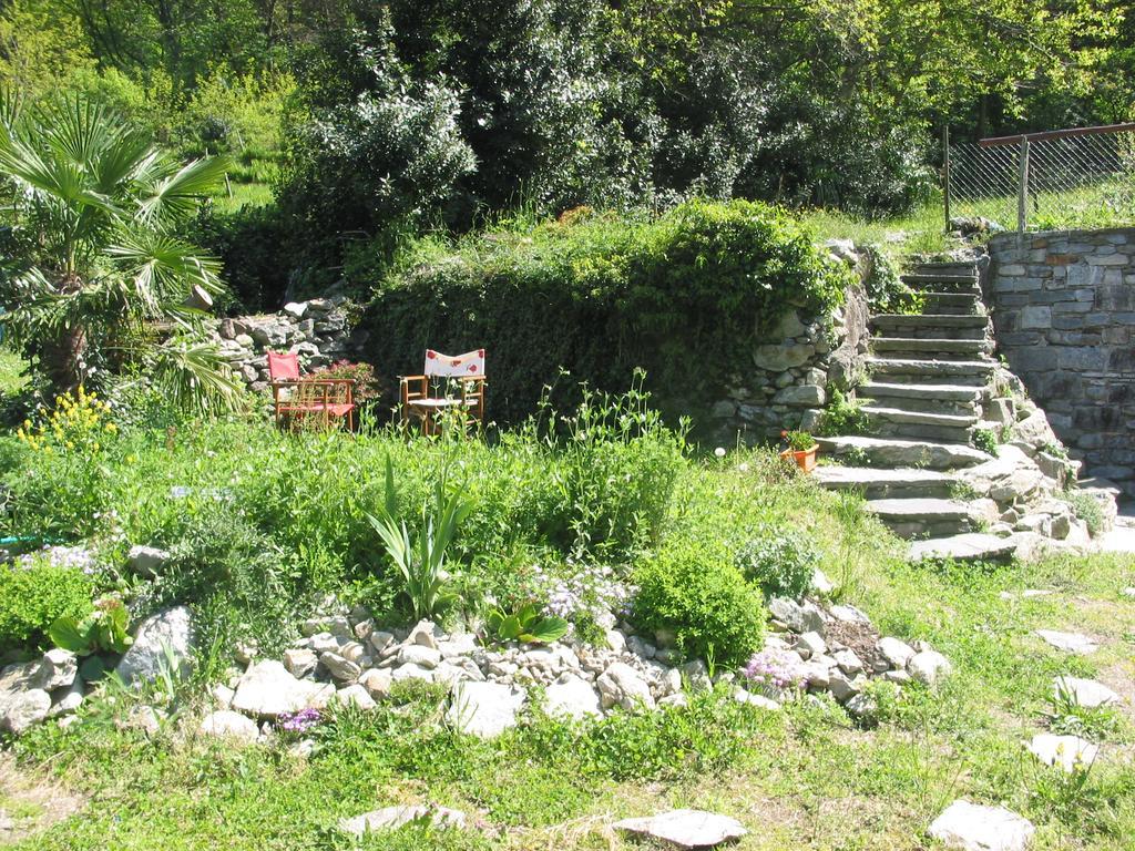 Ferienwohnung Casa in Königs GarteN Intragna TI Exterior foto